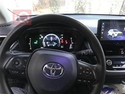 تۆیۆتا کۆرۆلا کرۆس